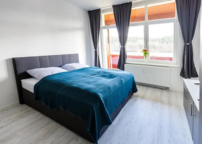 Direkt Am Werbellinsee アパート *